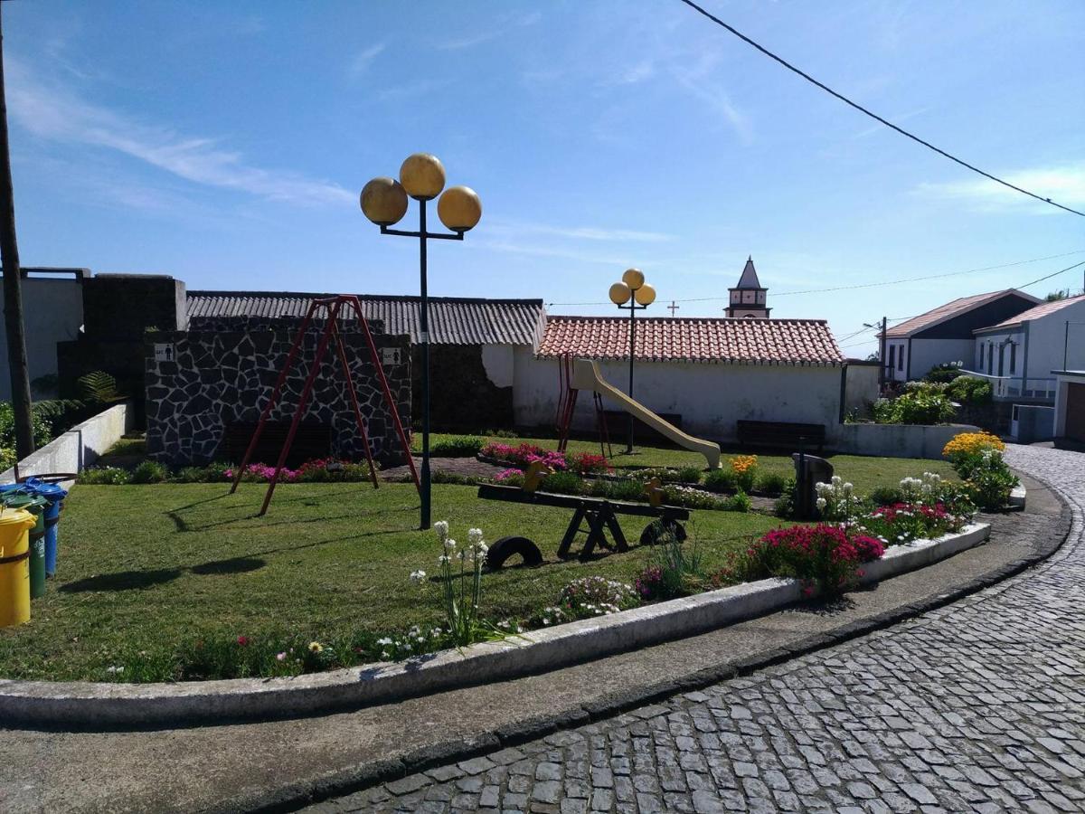 Alojamento Local M&I Lajes das Flores Exterior foto